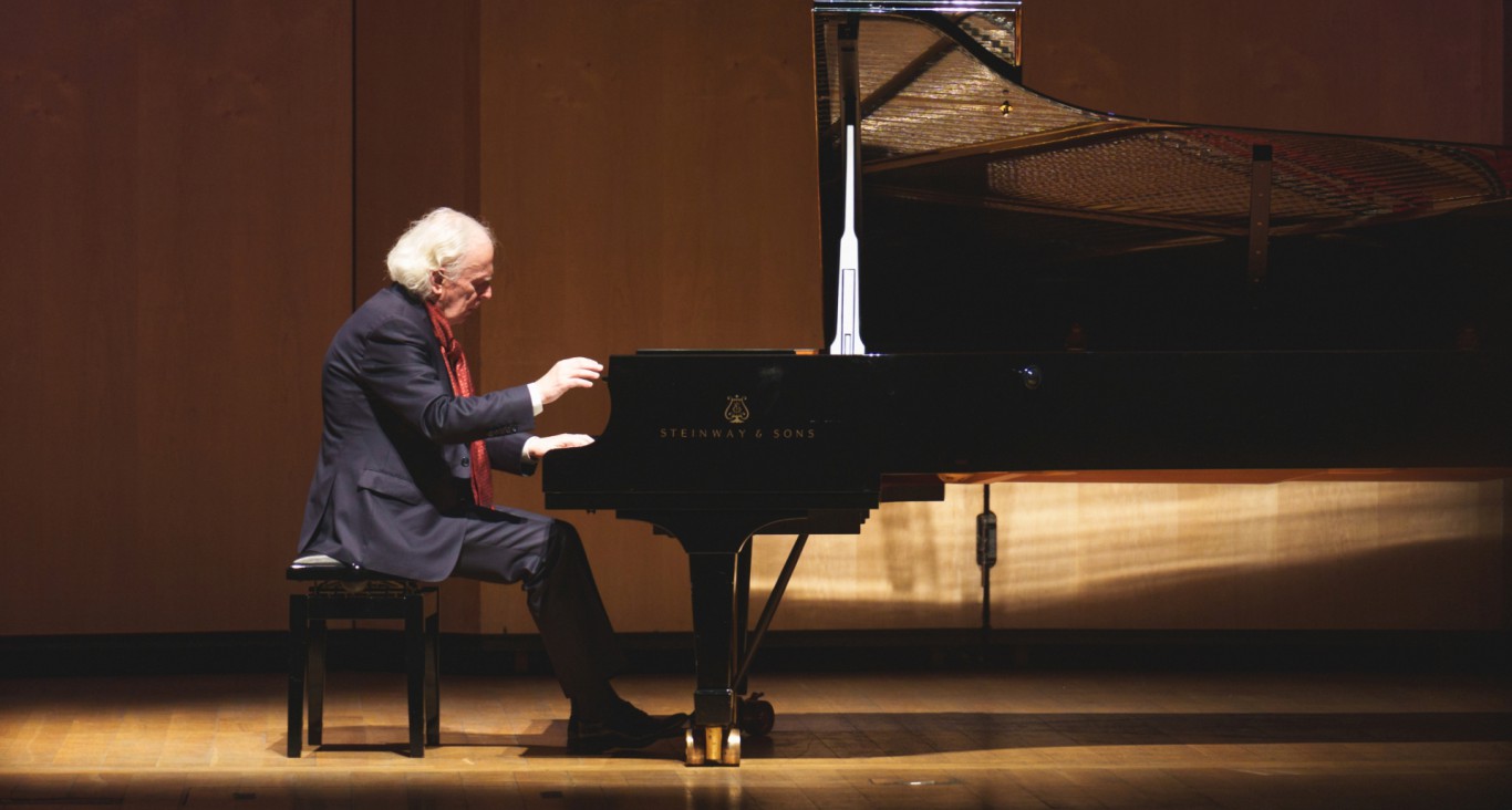 Janusz Olejniczak / recital