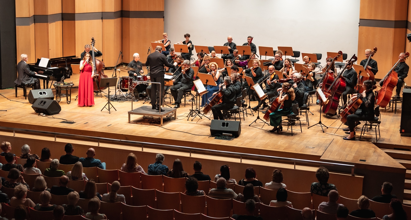 19th HOT JAZZ SPRING - Playing Family / Jagodziński Trio & Agnieszka Wilczyńska & Orkiestra Filharmonii