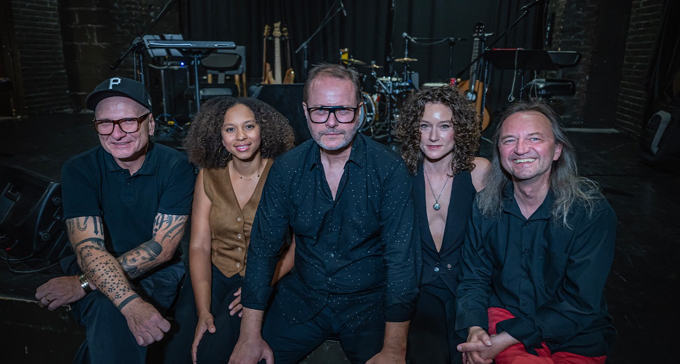 Cohen - Po miłości kres / Śpiewa Artur Żmijewski